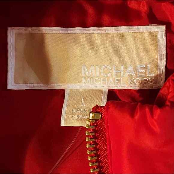 Michael Kors Red Puffer Vest Size Large New!! - Picture 6 of 8
